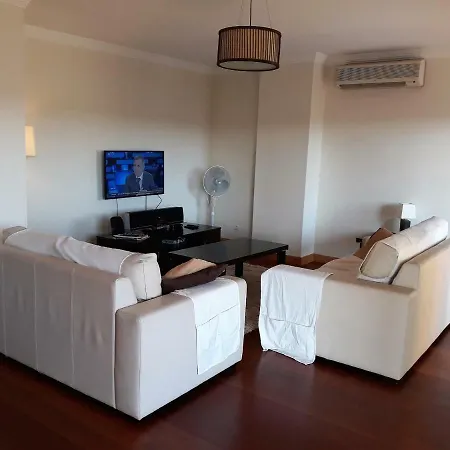 Great And Modern - T2 *